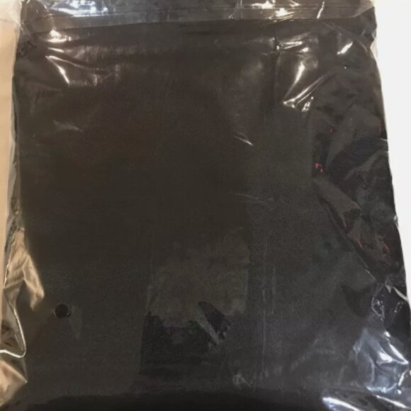 Trail Worthy All In 1 Blanket Soft Fleece Hooded Pillow Black Unisex 55” x 58” - Picture 6 of 6